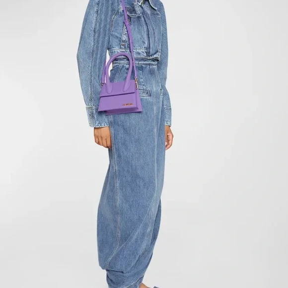 Jacquemus "Le Chiquito Moyen - Picture 3 of 10